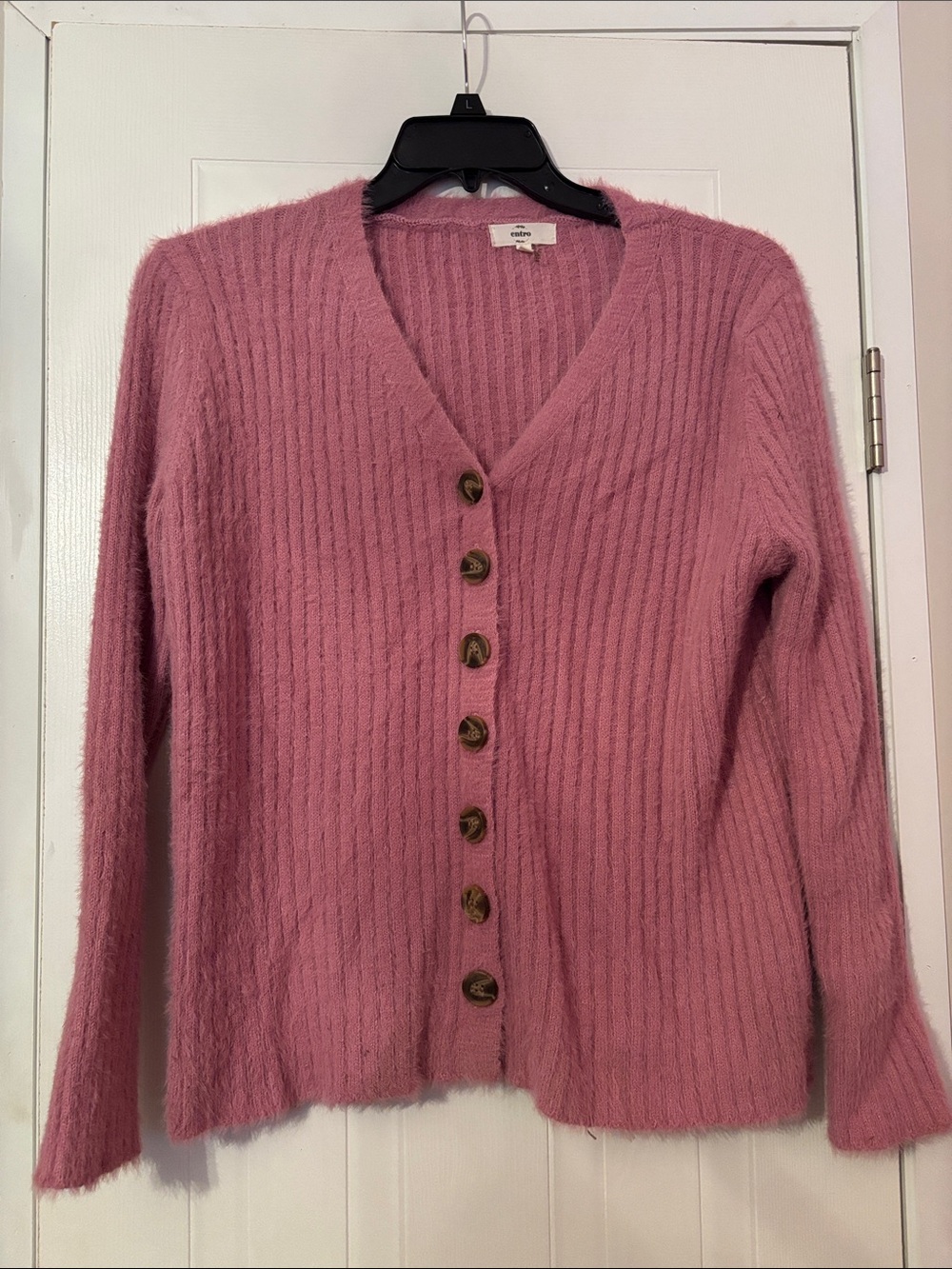 entro Dusty Rose Ribbed V-Neck Button Cardigan